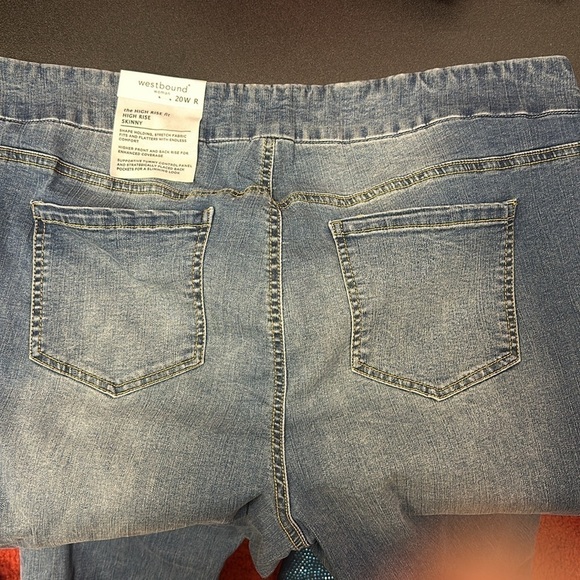 69.  NWT westbound high rise skinny pull on jegging size 20 w R - Picture 3 of 9